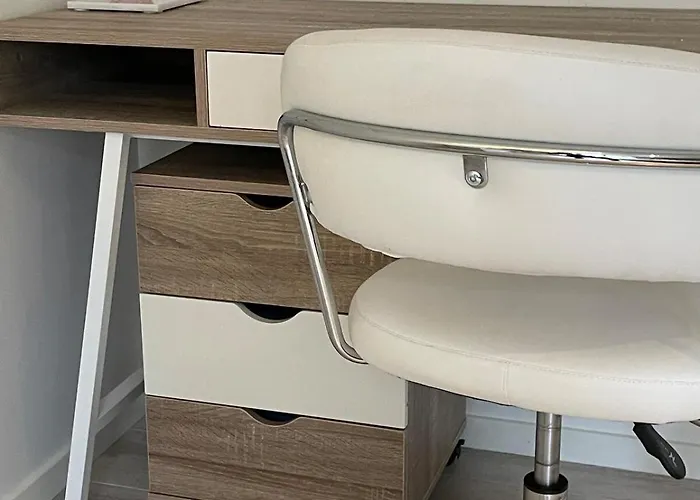 Bright Modern - Prime Location Apartamento Ålesund